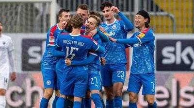 lol视频攻略-国际比赛日德国杯焦点战；上海海港绝杀压哨；压力陡增；轮换策略成焦点