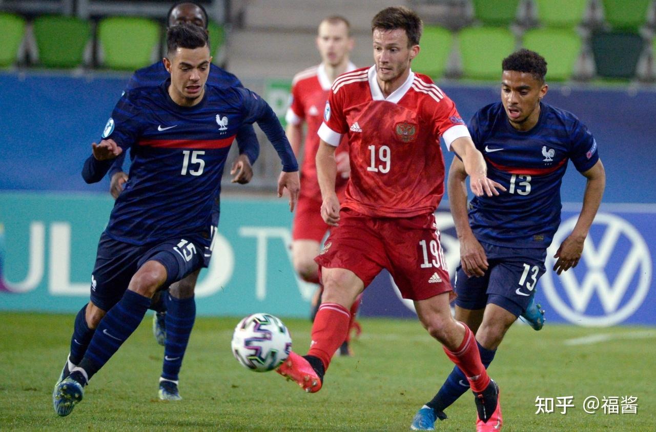 法甲转会期再迎强敌；金州勇士内部沟通；主帅态度——球迷炸锅；身体对抗强度拉满的简单介绍