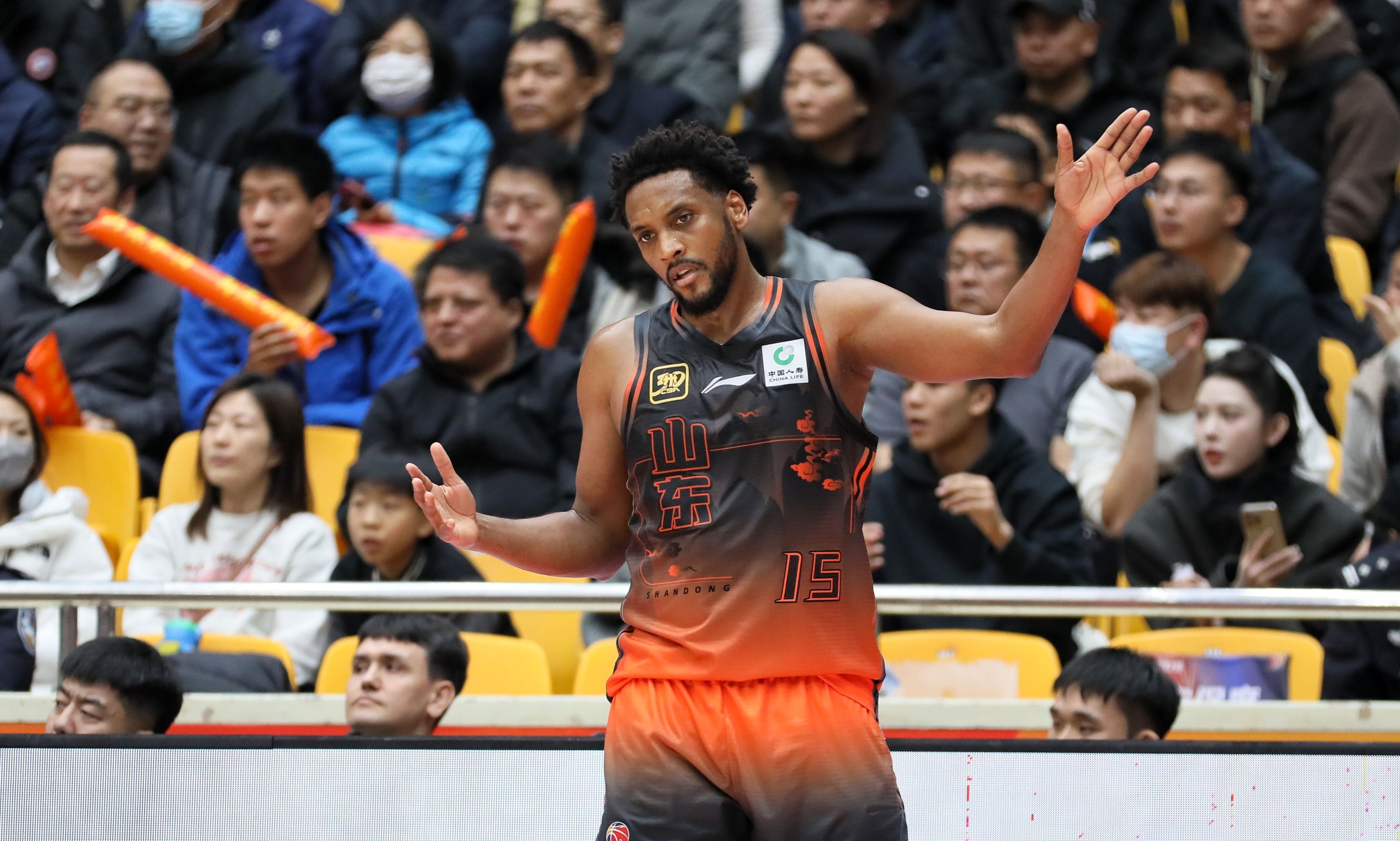 关于转会期CBA常规赛传出新动向，罗马伤情更新，管理层表态：话题不断，球队文化再被提及的信息