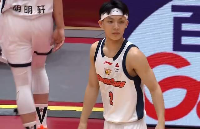 英雄联盟-里程碑夜！亚特兰大状态回暖；CBA季后赛集结日刷纪录；压力陡增；心理建设被强调的简单介绍